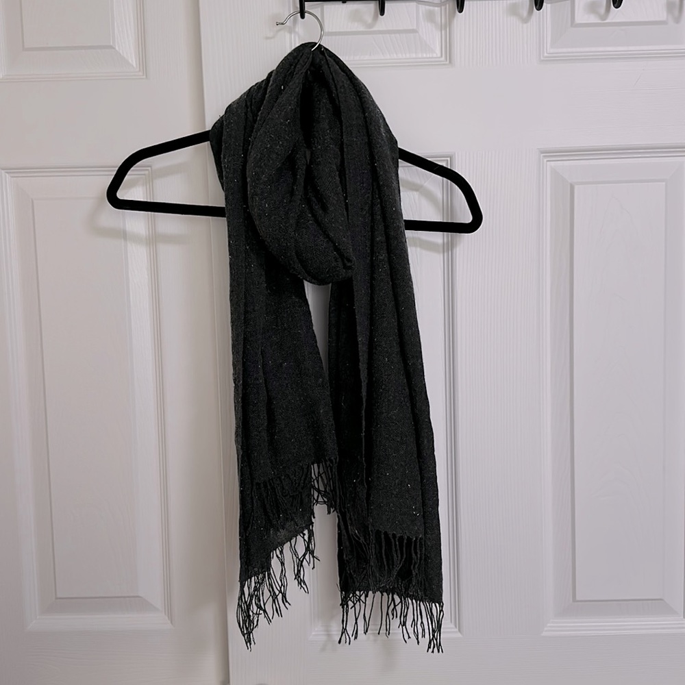 Dark grey scarf